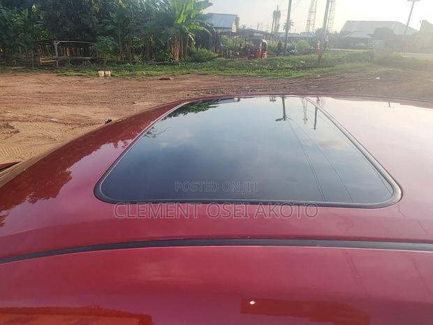 Toyota Corolla 2016 Red