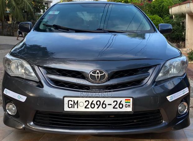 Toyota Corolla 2013 Gray