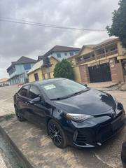 Toyota Corolla SE (1.8L 4cyl 6M) 2018 Blue for sale