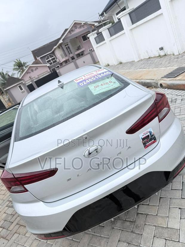 Hyundai Elantra SE 2020 Silver