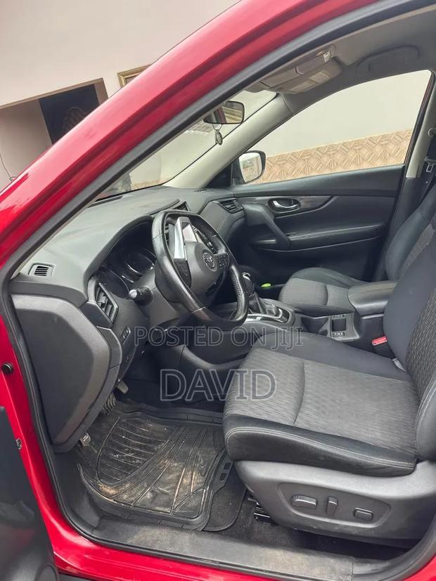 Nissan Rogue 2017 Red