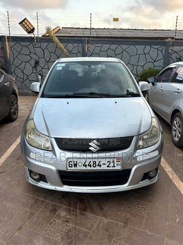 Suzuki Sx4 2.0 Hatchback Petrol FWD 2010 Silver