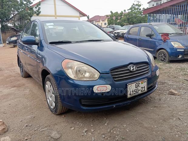 Hyundai Accent 2010 Blue