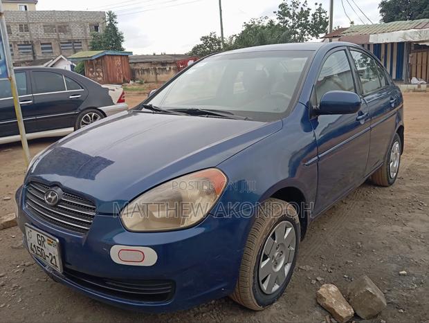 Hyundai Accent 2010 Blue