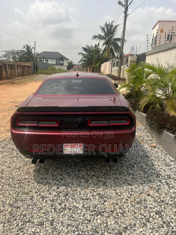 Dodge Challenger 2022 Maroon
