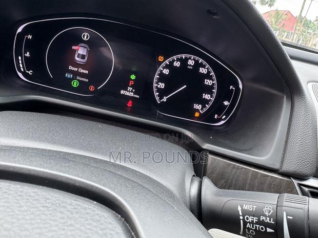 Honda Accord Touring 2.0T 2020 White