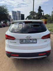 Hyundai Santa Fe 2012 White for sale