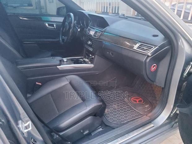 Mercedes-Benz E220 2014 Silver