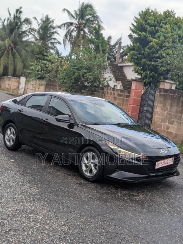 Hyundai Elantra 2021 Black