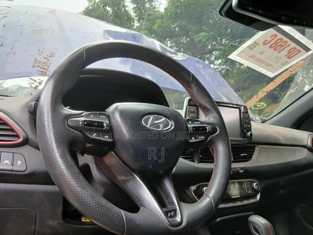 Hyundai Elantra 2020 Blue