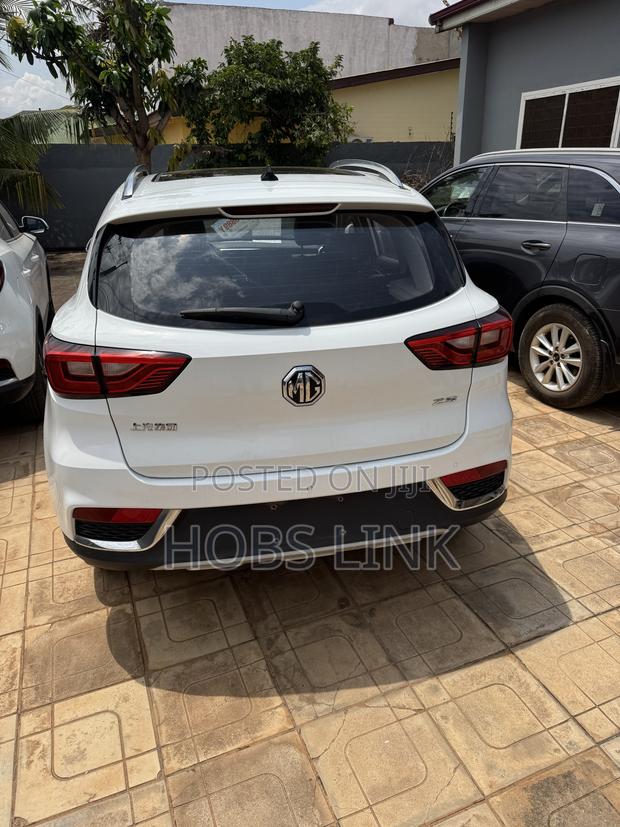 MG ZS 2018 White