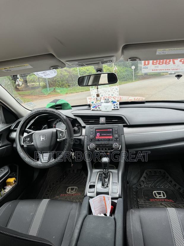 Honda Civic LX Sedan 2018 Gray