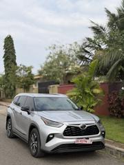 Toyota Highlander XLE 2021 Silver for sale