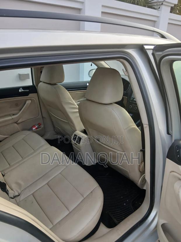 Volkswagen Jetta 2012 Silver