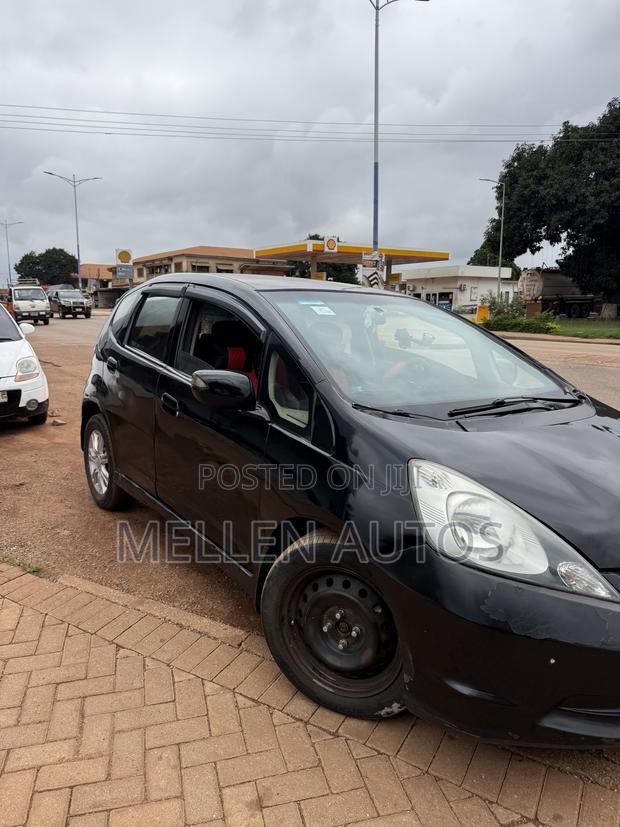 Honda Fit Automatic 2010 Black
