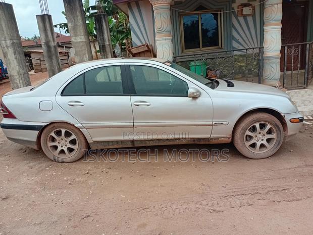 Mercedes-Benz C-Class 2007 Silver