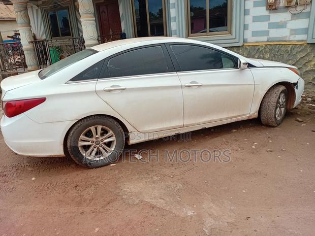 Hyundai Sonata 2014 White