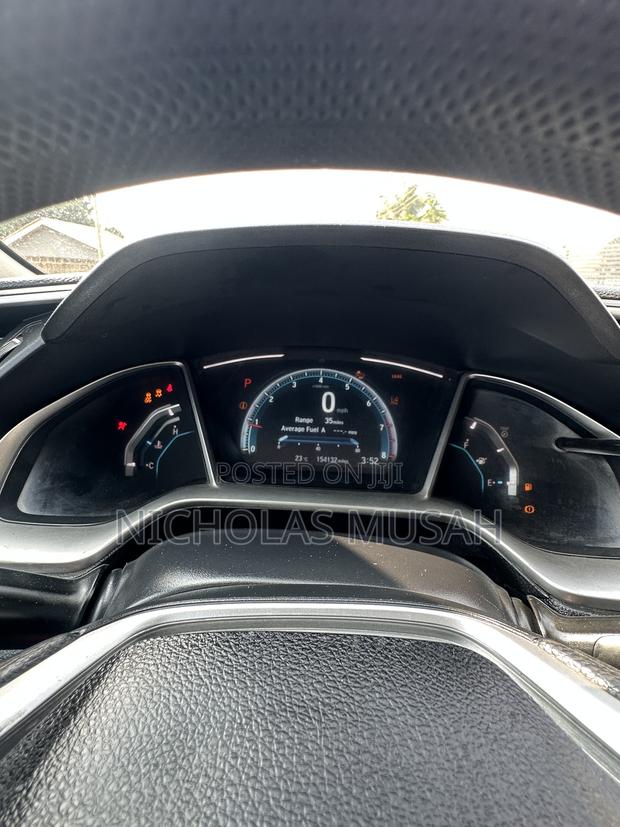 Honda Civic 2018 White