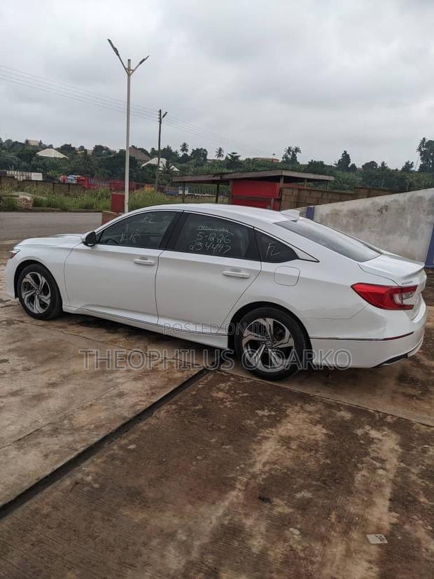 Honda Accord 2019 White