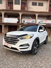 Hyundai Tucson Limited AWD 2019 White for sale