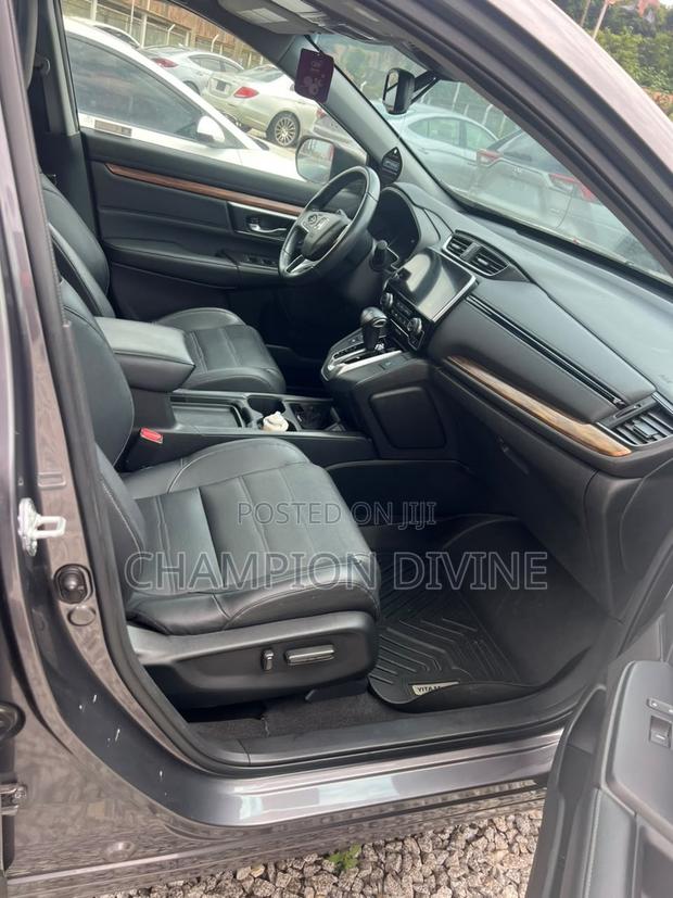 Honda CR-V 2019 Purple