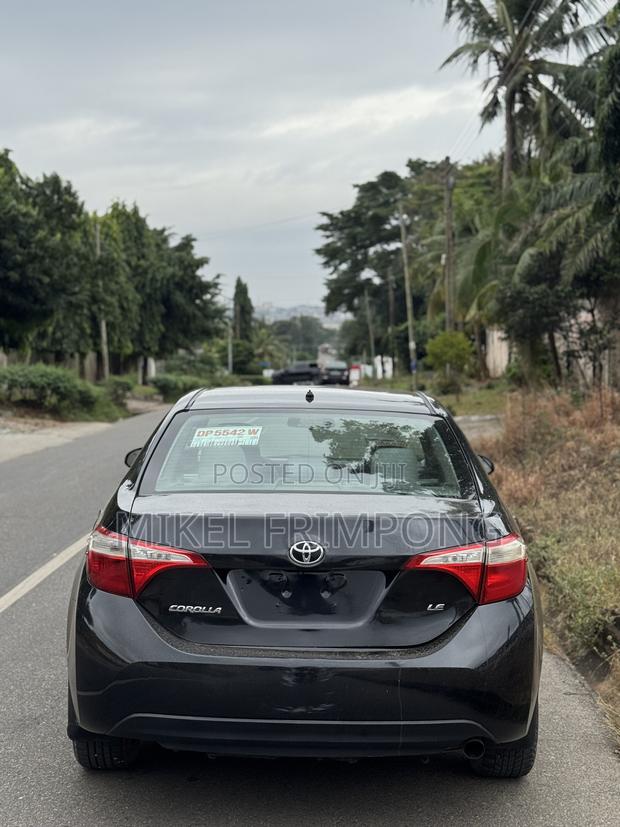 Toyota Corolla LE 4dr Sedan (1.8L 4cyl CVT) 2016 Black
