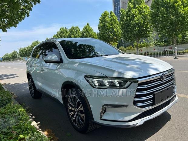 BYD Song Pro DM-i 2019 White