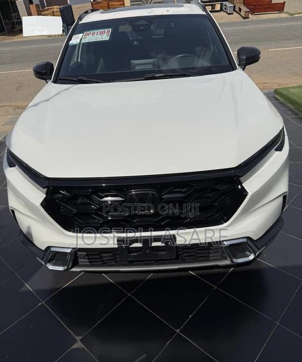 Honda CR-V 2024 White
