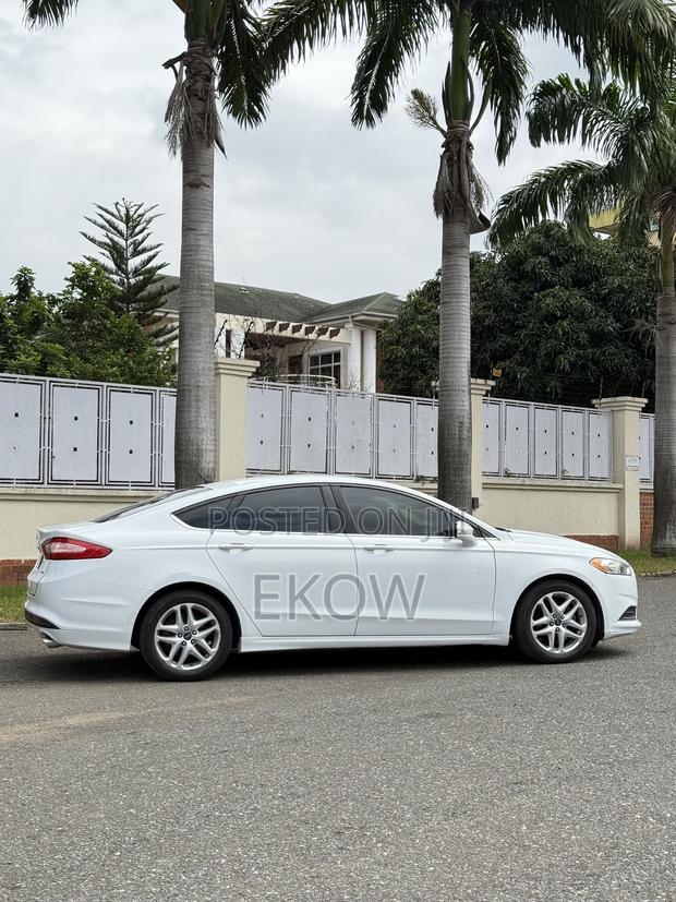 Ford Fusion 2013 White