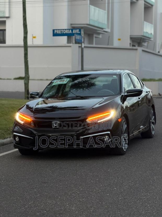 Honda Civic Sport Touring 2021