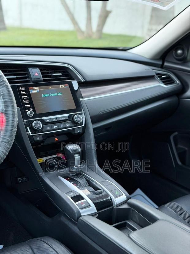 Honda Civic Sport Touring 2021