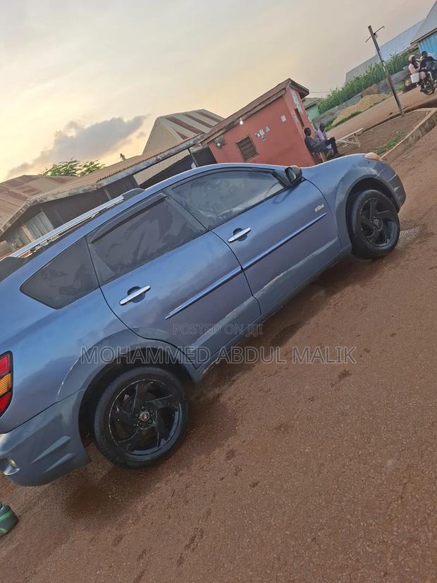 Pontiac Vibe 2005 Blue