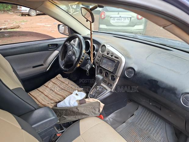 Pontiac Vibe 2005 Blue