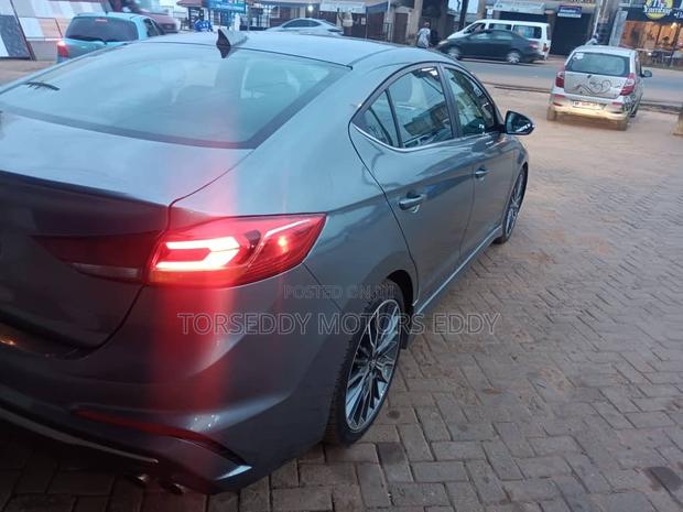 Hyundai Elantra Sport 2018 Gray