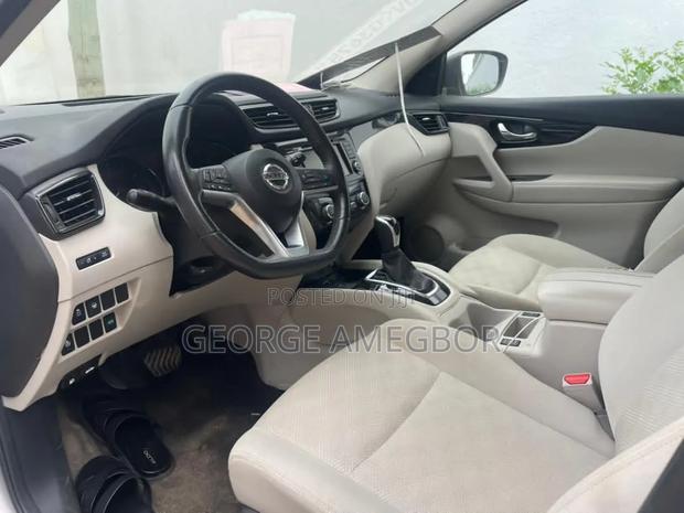Nissan Rogue 2019 Silver