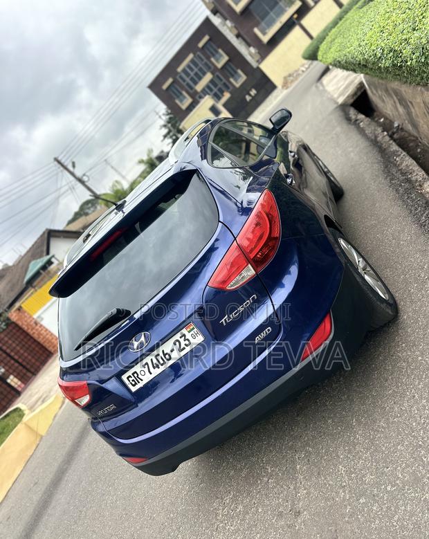 Hyundai Tucson Limited AWD 2012 Blue
