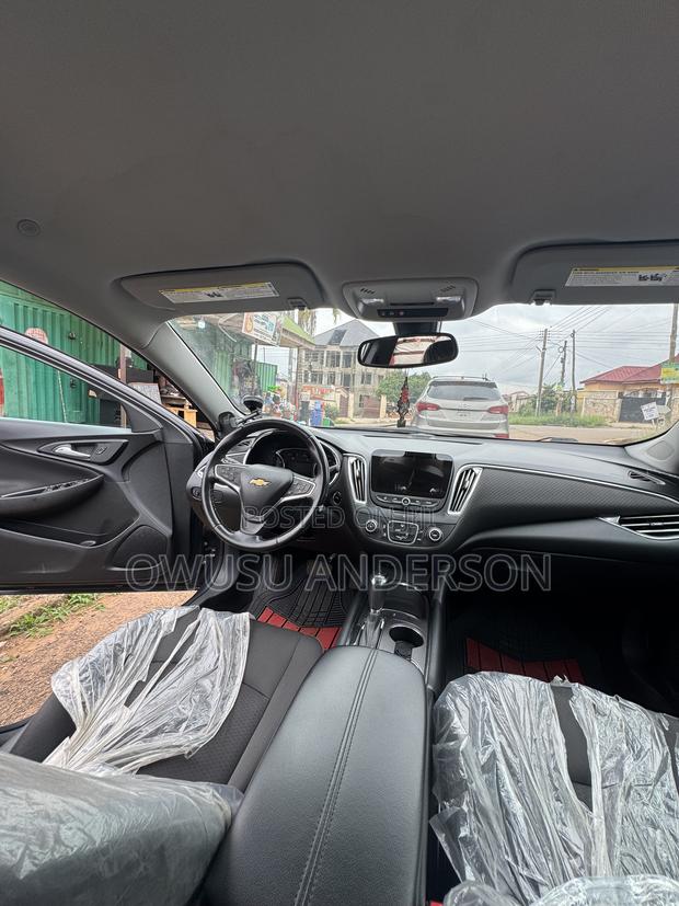 Chevrolet Malibu 2019 Black