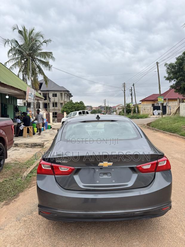 Chevrolet Malibu 2019 Black