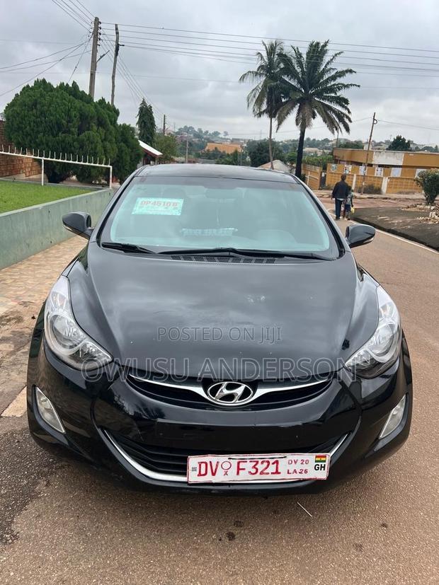 Hyundai Avante 2013 Black