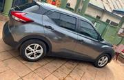 Nissan Kicks 2018 Gray for sale
