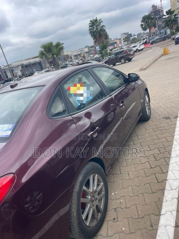 Hyundai Elantra 2010 Off white