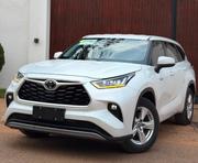 Toyota Highlander 2024 White for sale