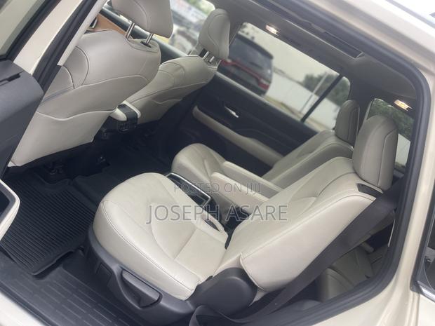 Toyota Grand Highlander Platinum AWD 2024