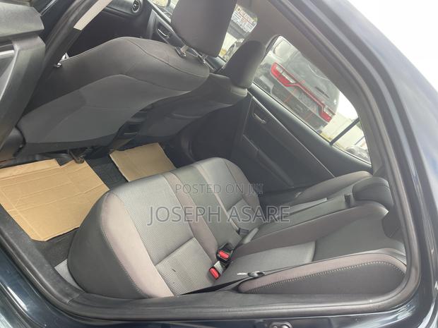 Toyota Corolla 2018 Black