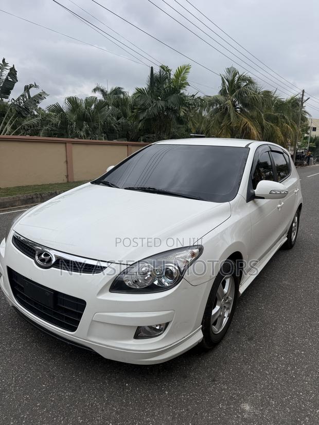 Hyundai i30 1.6 2011 White
