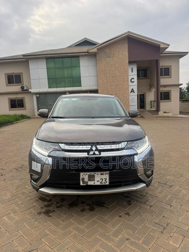 Mitsubishi Outlander SEL FWD 2017 Gray