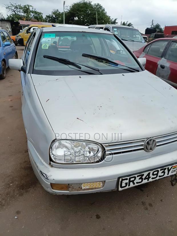 Volkswagen Golf 1999 Gray