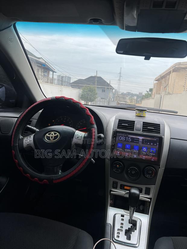 Toyota Corolla S 4dr Sedan (1.8L 4cyl 4A) 2011 Gray