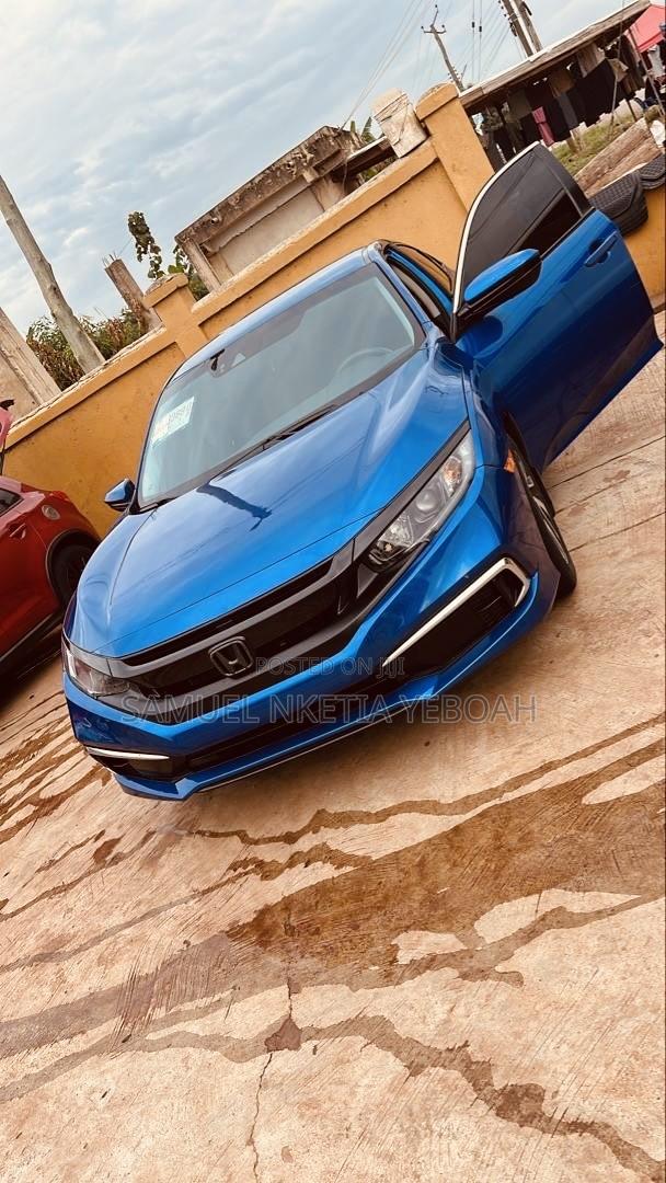 Honda Civic Sport Touring 4dr Hatchback (1.5L 4cyl) 2017 Blue