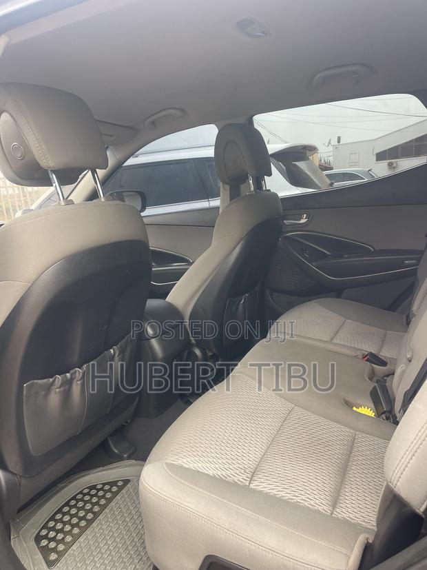 Hyundai Santa Fe 2017 Gray